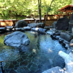 芽登温泉｜大自然に囲まれた一軒宿