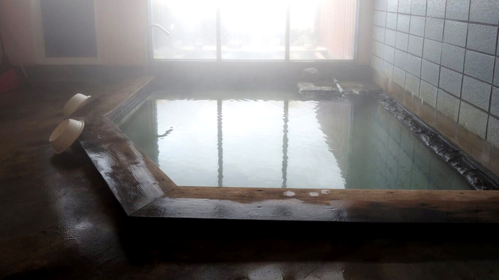 モッタ海岸温泉｜北海道内随一の天然ラジウム温泉