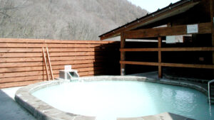 大船温泉 | 函館にある源泉掛け流しの乳白色の湯